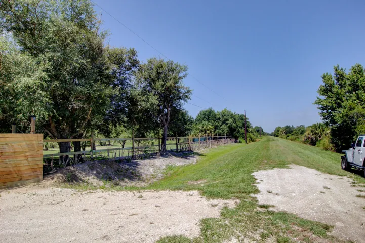 19034 NW 292nd St-41
