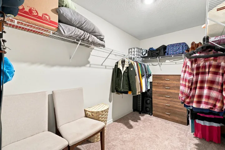 Large Master Walk-in Closet