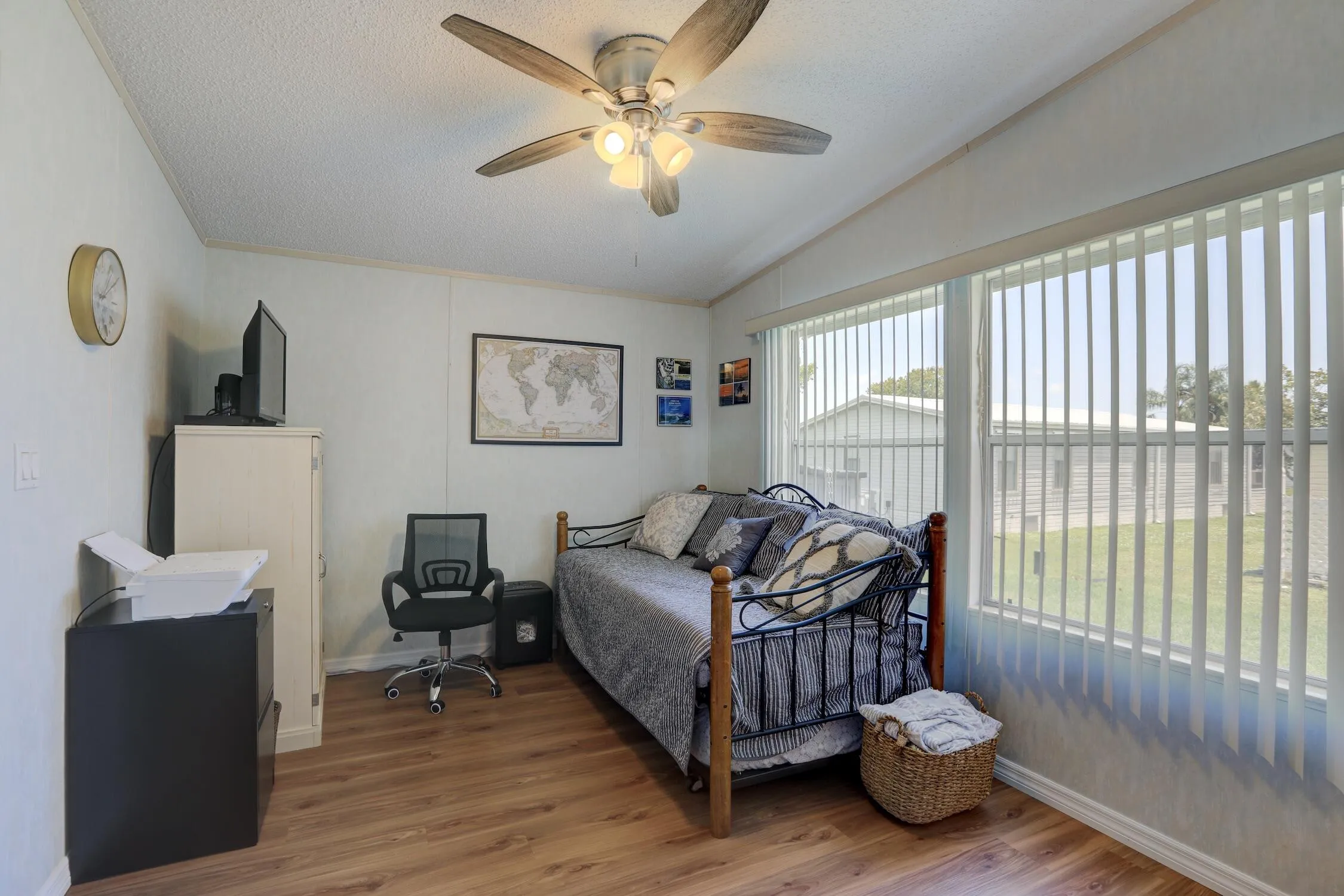 Property photo 23