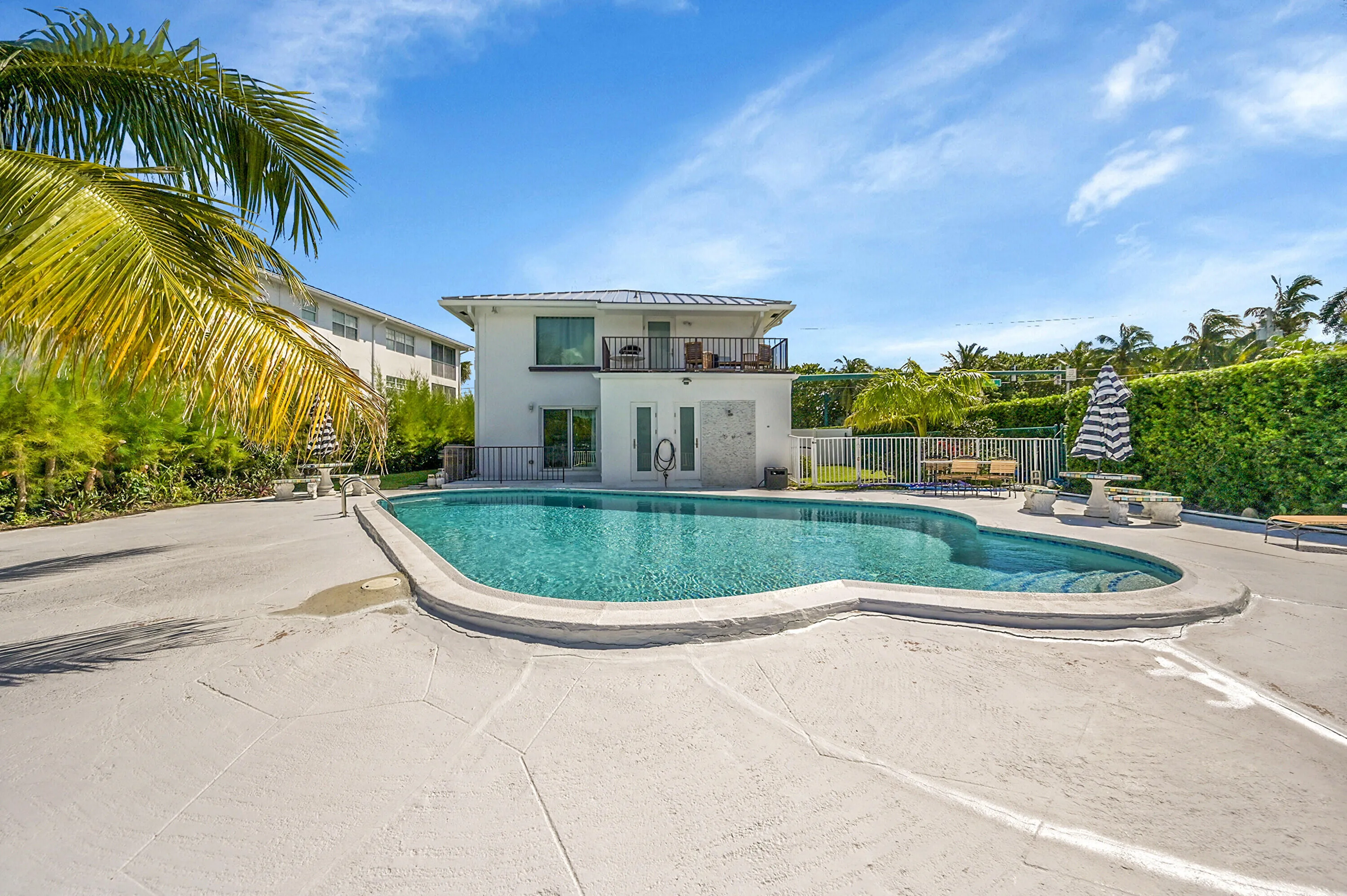 Property photo 38