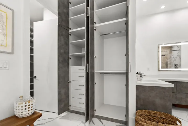 Closet buildout in Primary