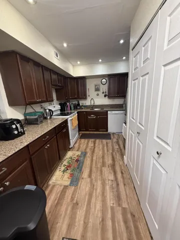 8040 kitchen