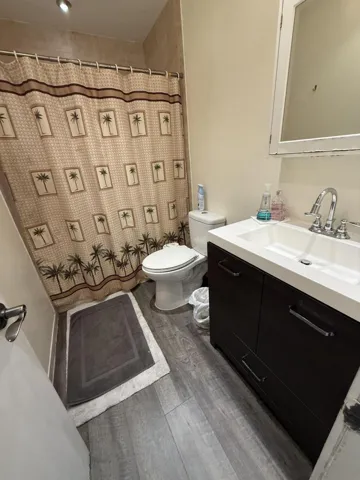 8040 2nd bathroom