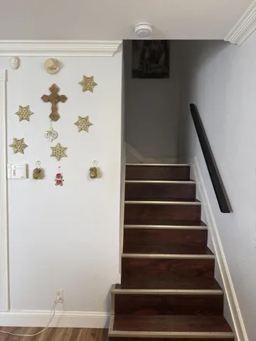 8040 stairs