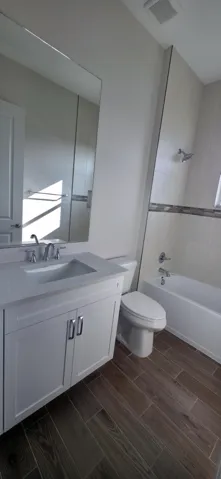 2nd Bathroom
