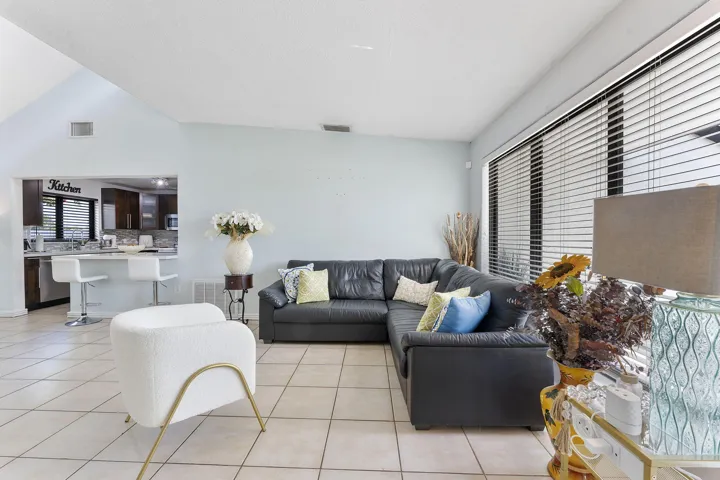 19-web-or-mls-DSC04783