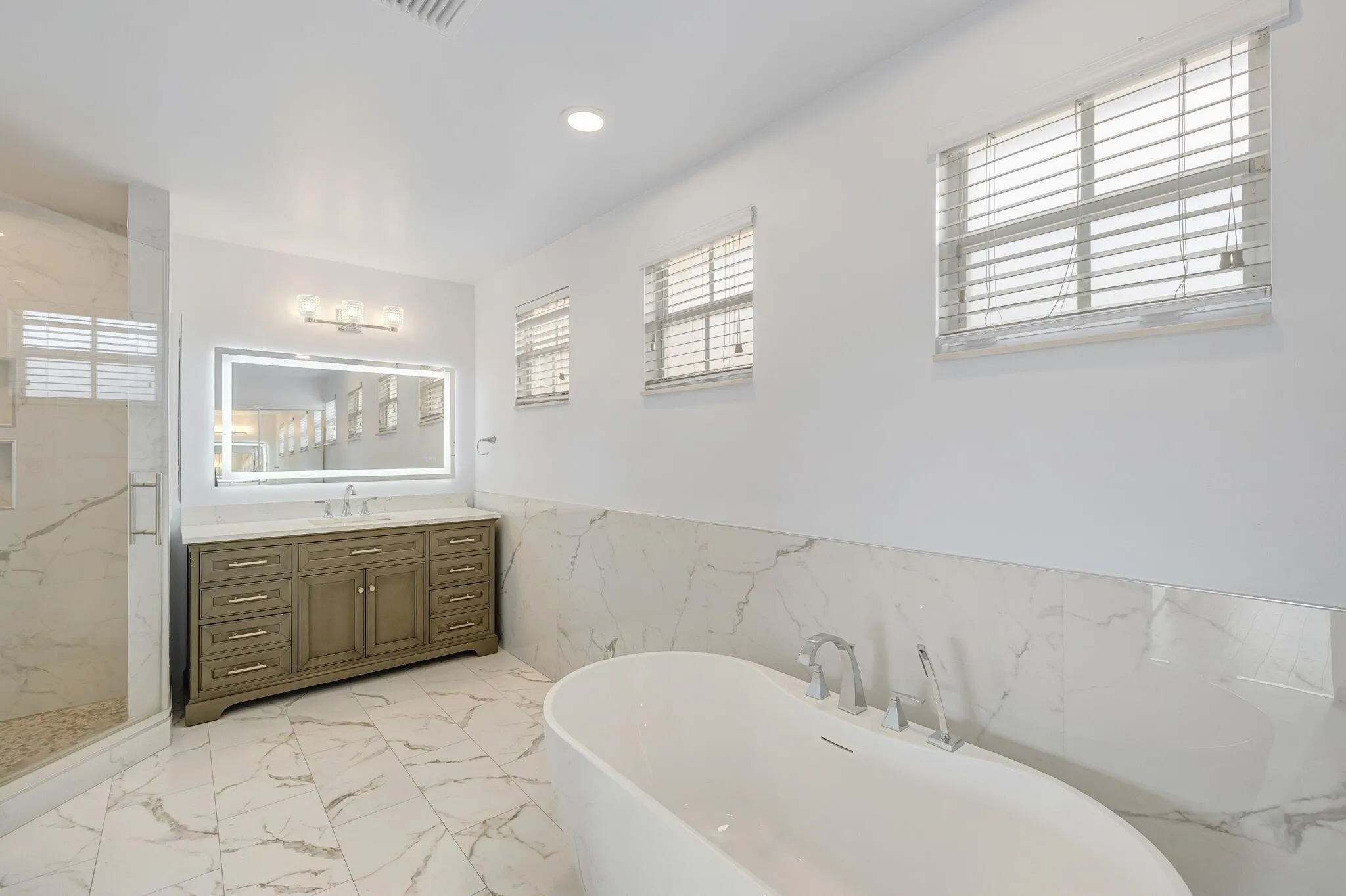 14315-NW-16th-Ct-Pembroke-Pines-FL-33028