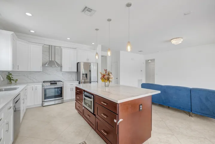 14315-NW-16th-Ct-Pembroke-Pines-FL-33028