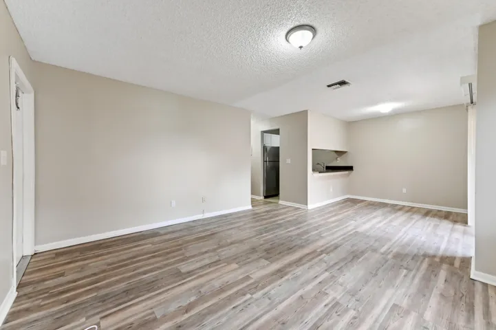 05 living room 02