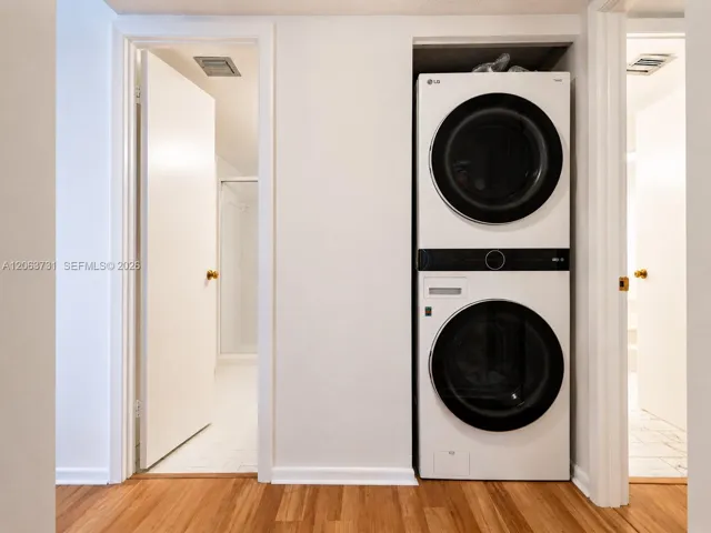 Washer-Dryer