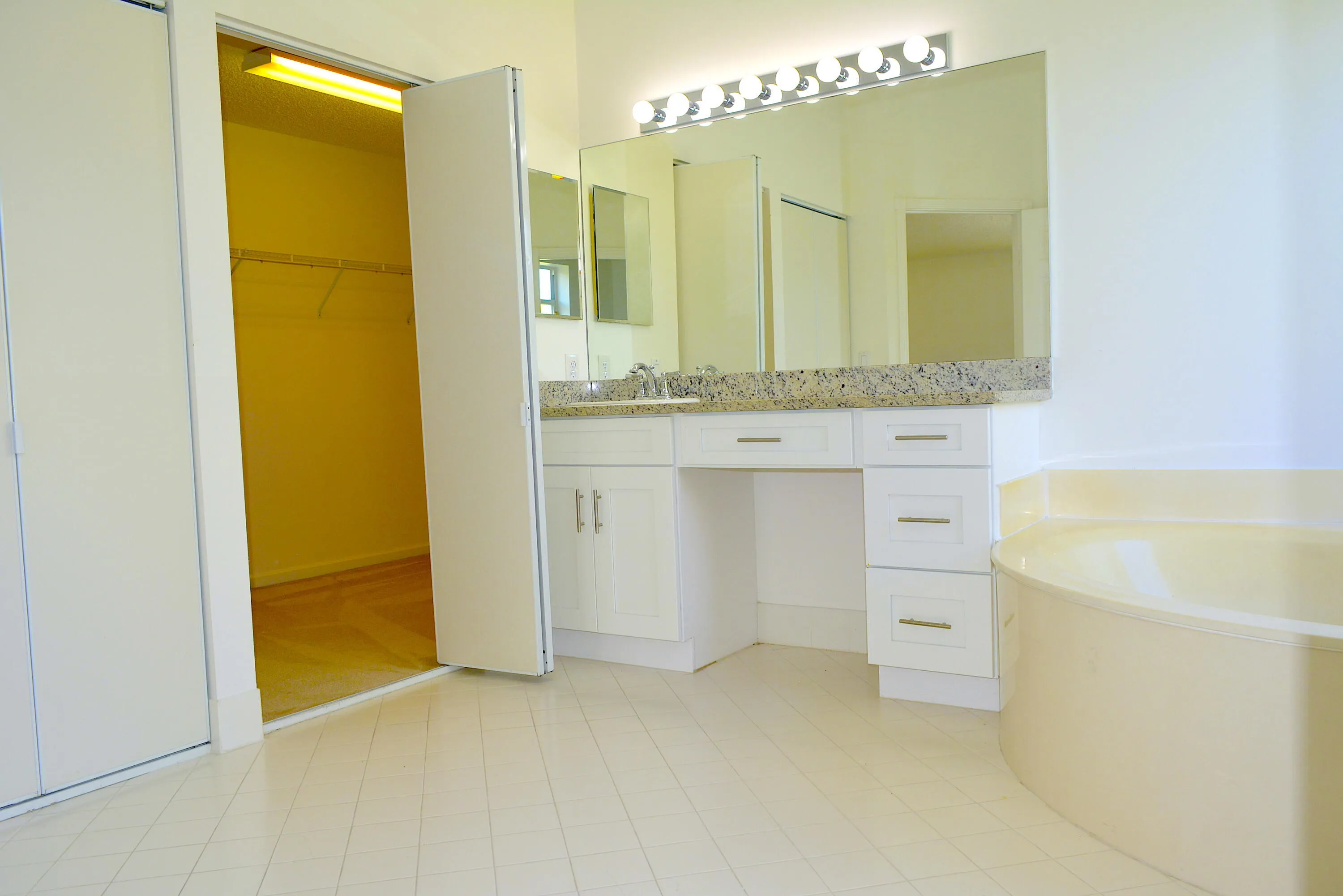 Mstr Bath2