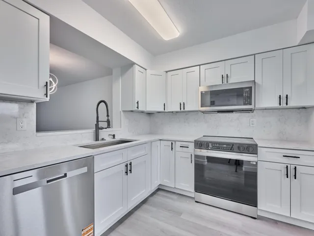 NEW KITCHEN