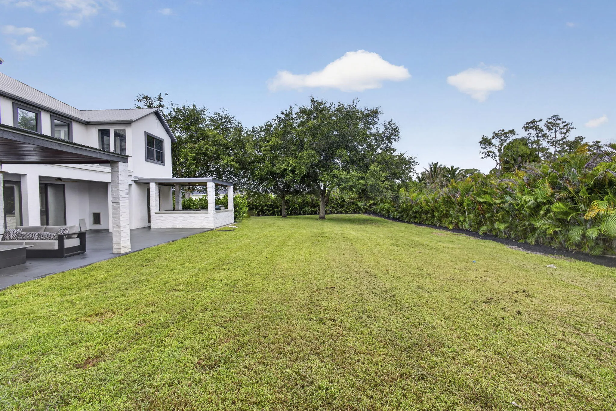 Property photo 98