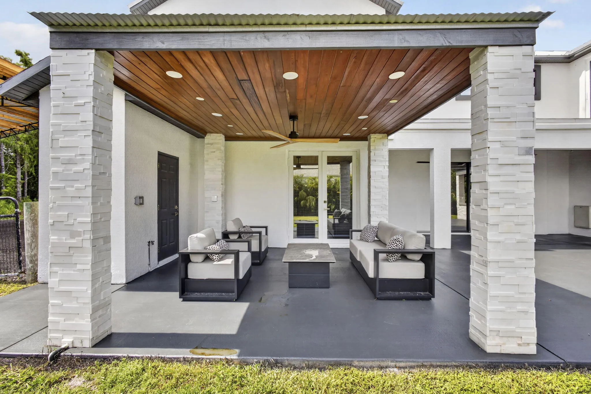 Property photo 75