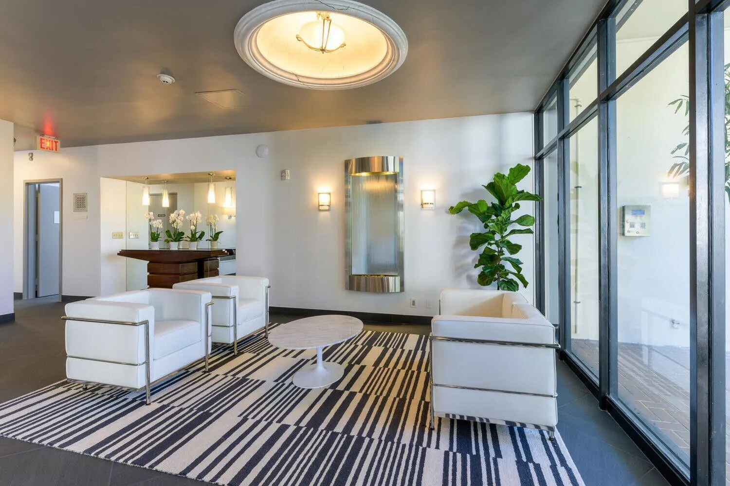 Lobby1