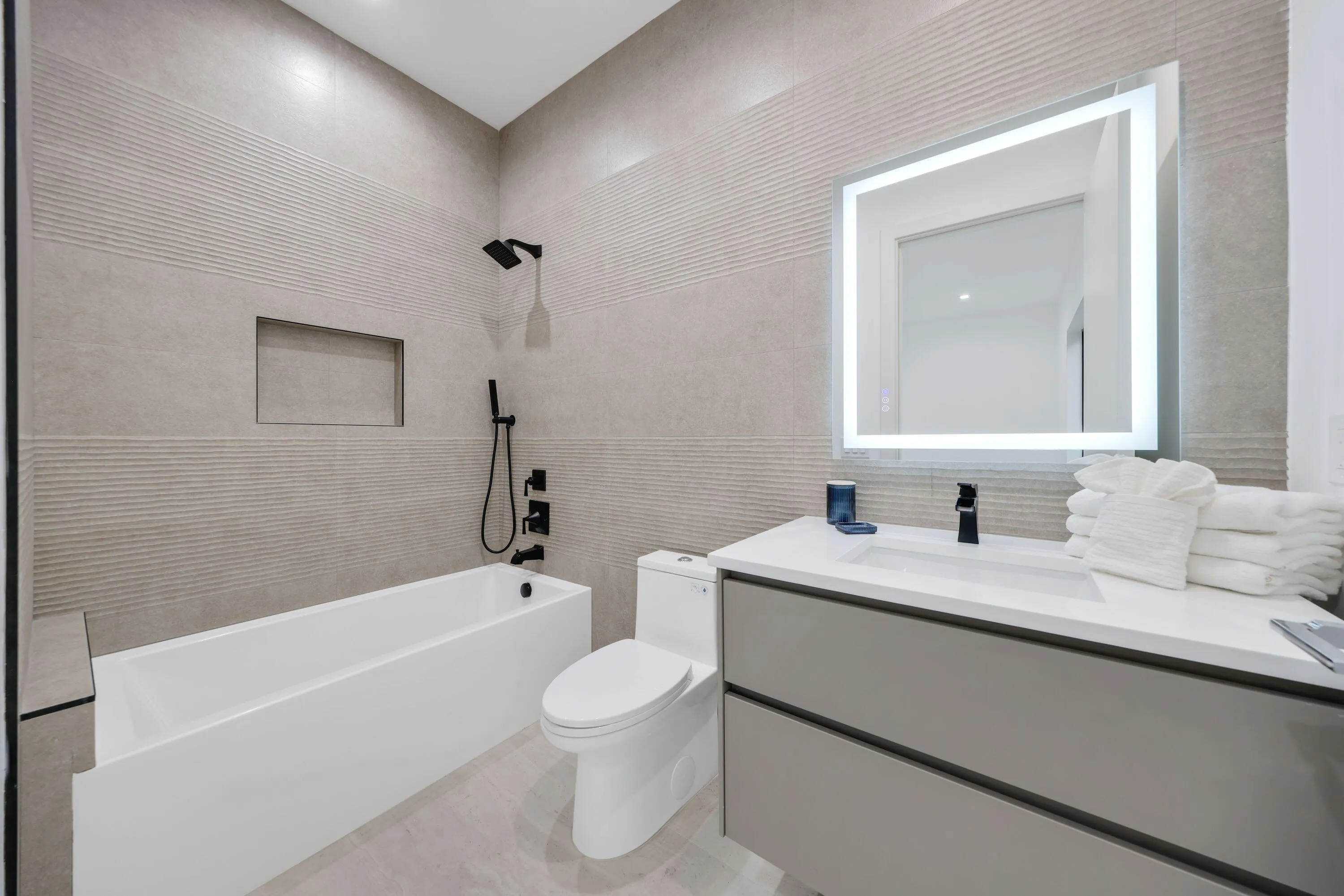 8795 Valencia Court - 59.jpg-vsuniqueid-