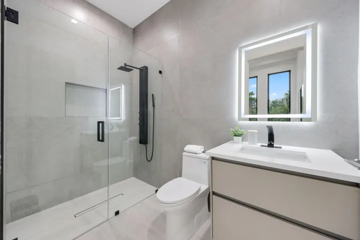 8795 Valencia Court - 49.jpg-vsuniqueid-