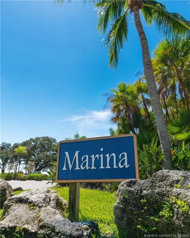 Mariner Cay has its own Marina with gas
