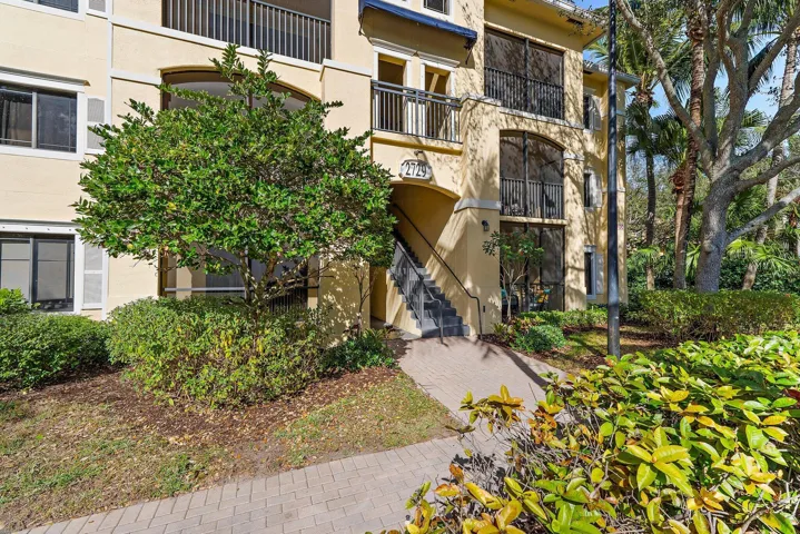 003-2729AnzioCourt-203-PalmBeachGardens-
