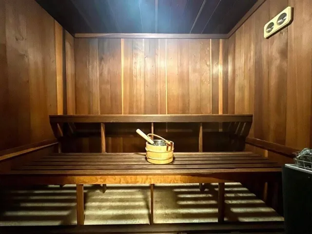 3d.-BARCLAY-SAUNA