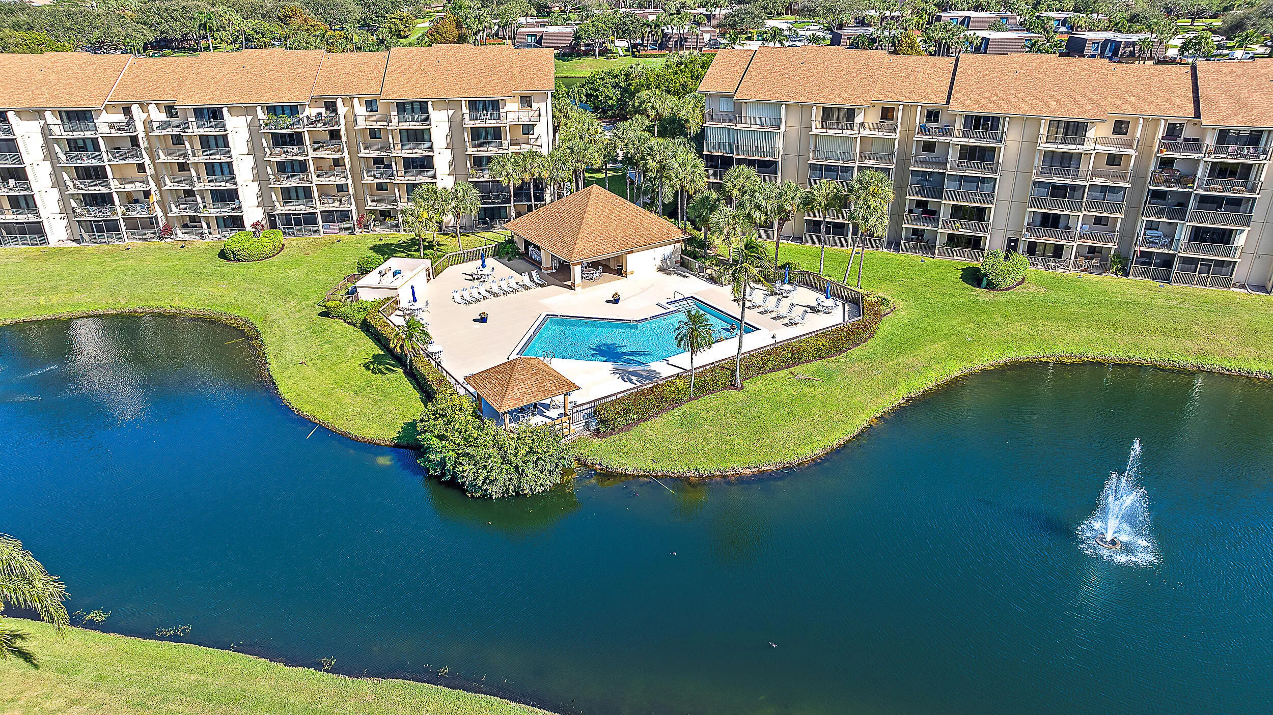 Pool right out your back door