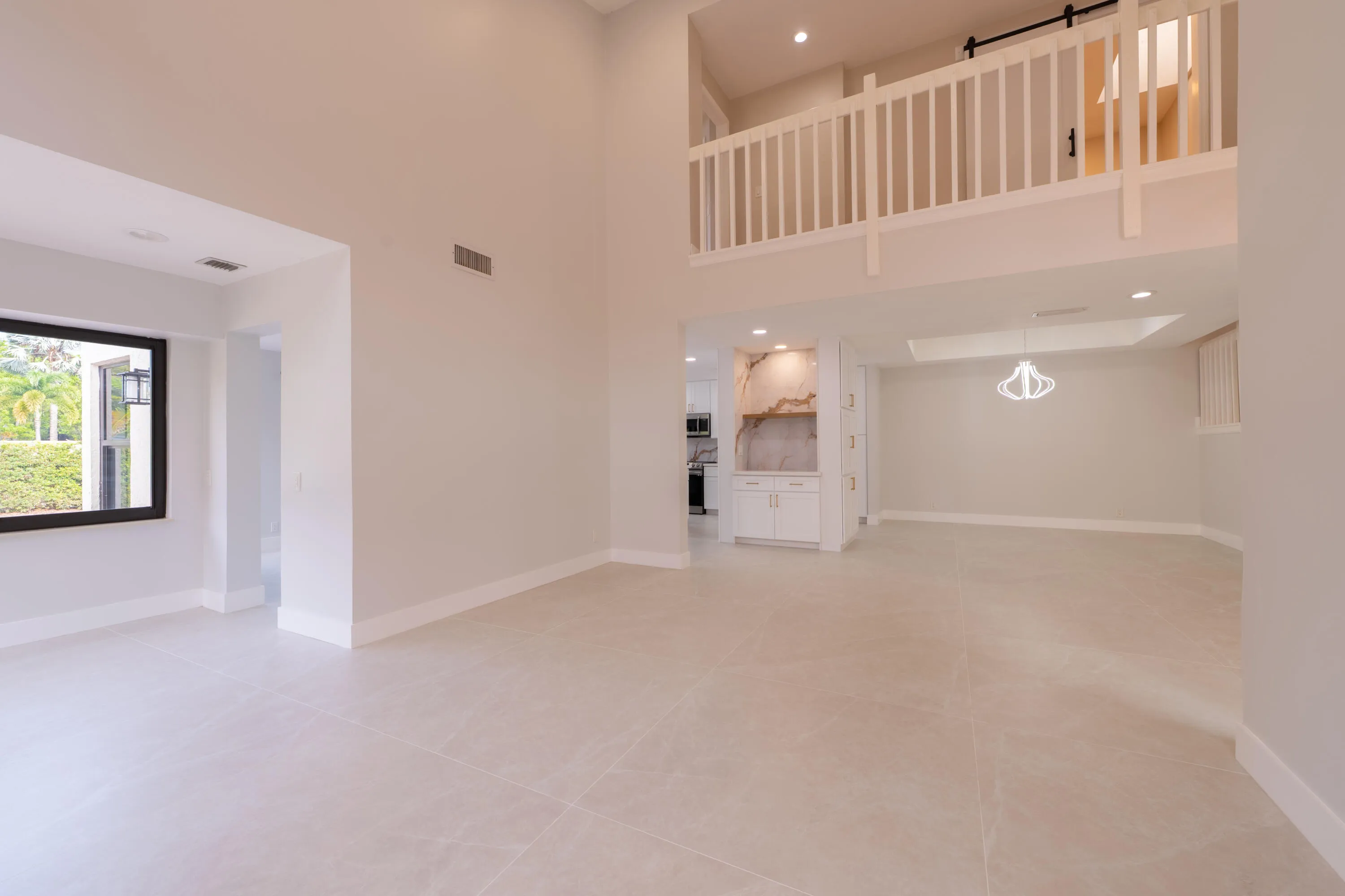 21669 Town Place Dr_17