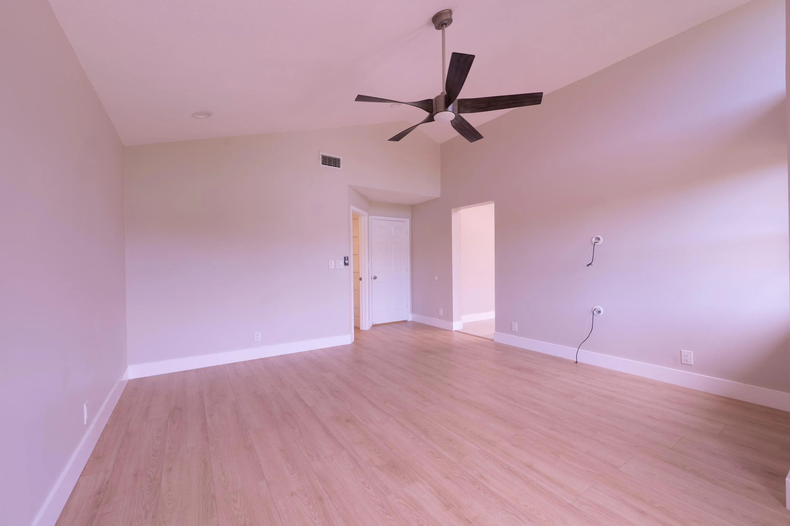 21669 Town Place Dr_26