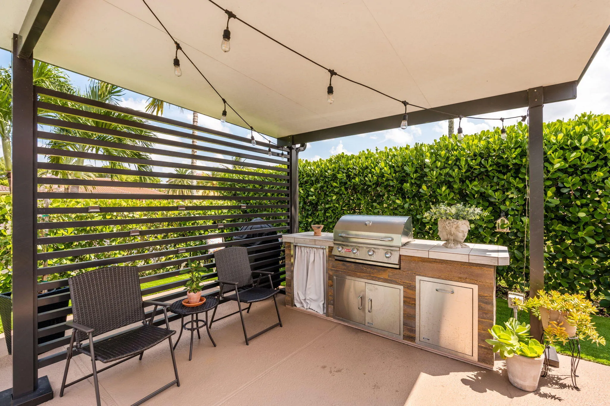 45-web-or-mls-A7402526