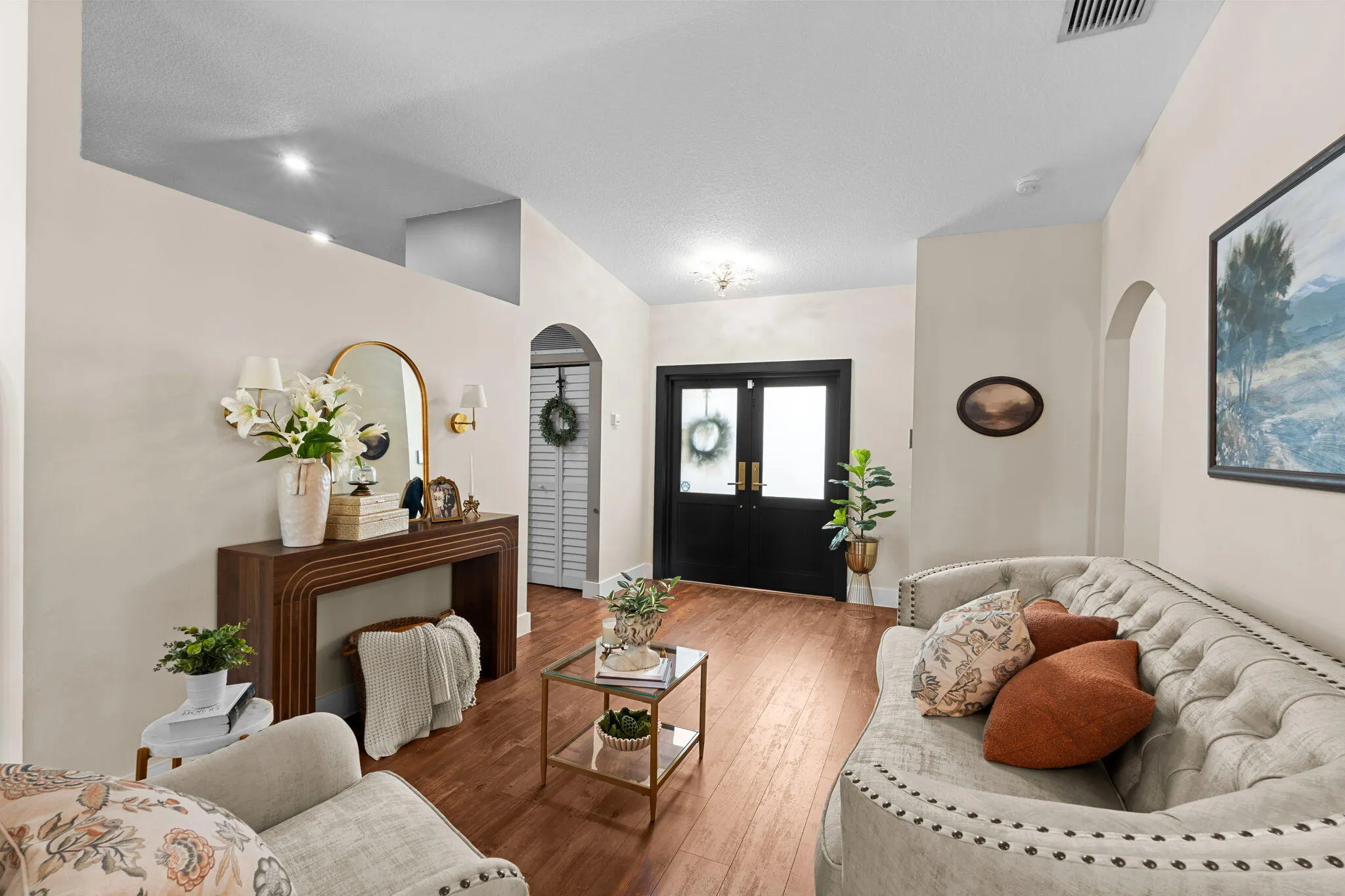 6-web-or-mls-A7402537