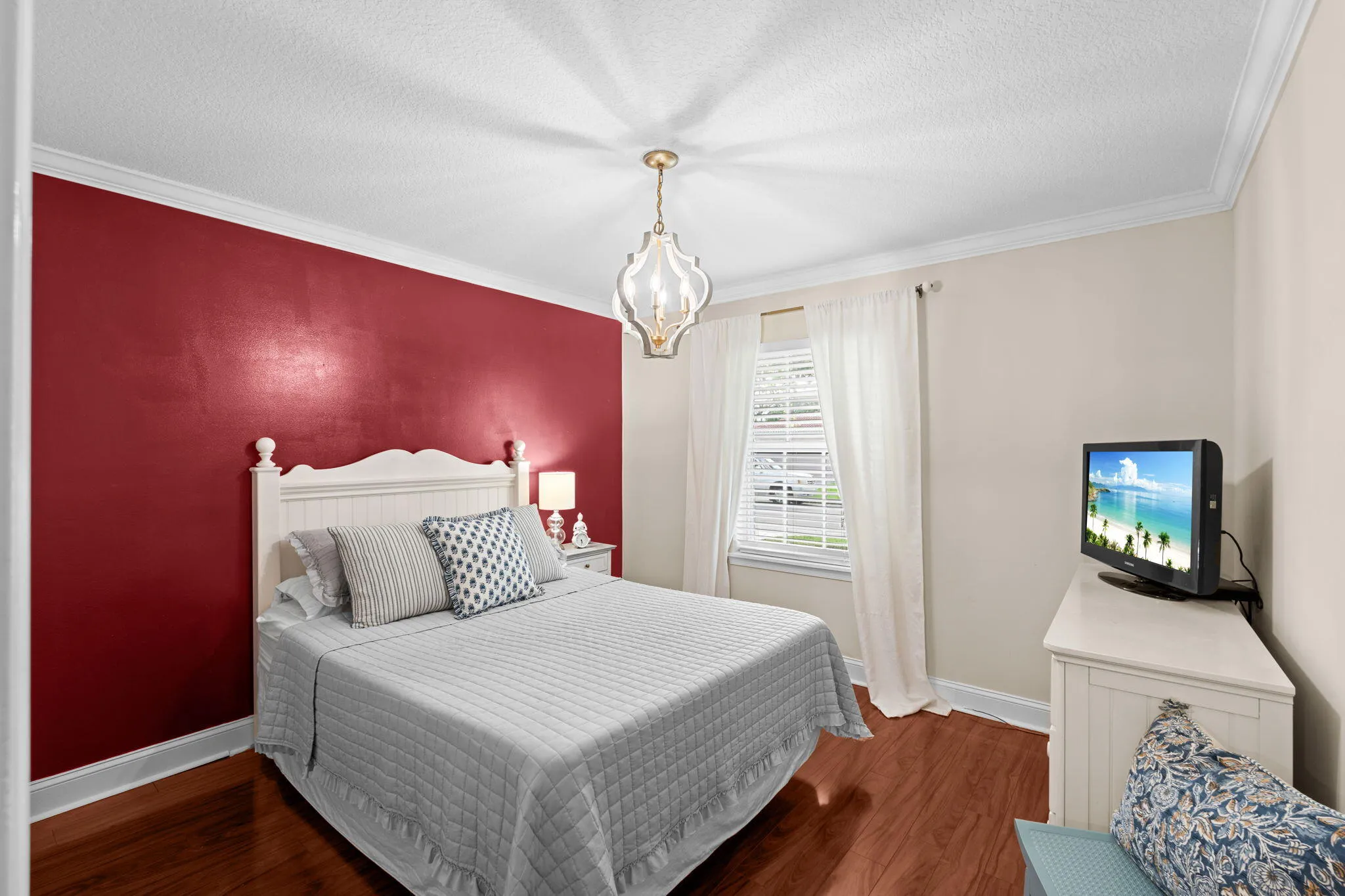 34-web-or-mls-A7402663