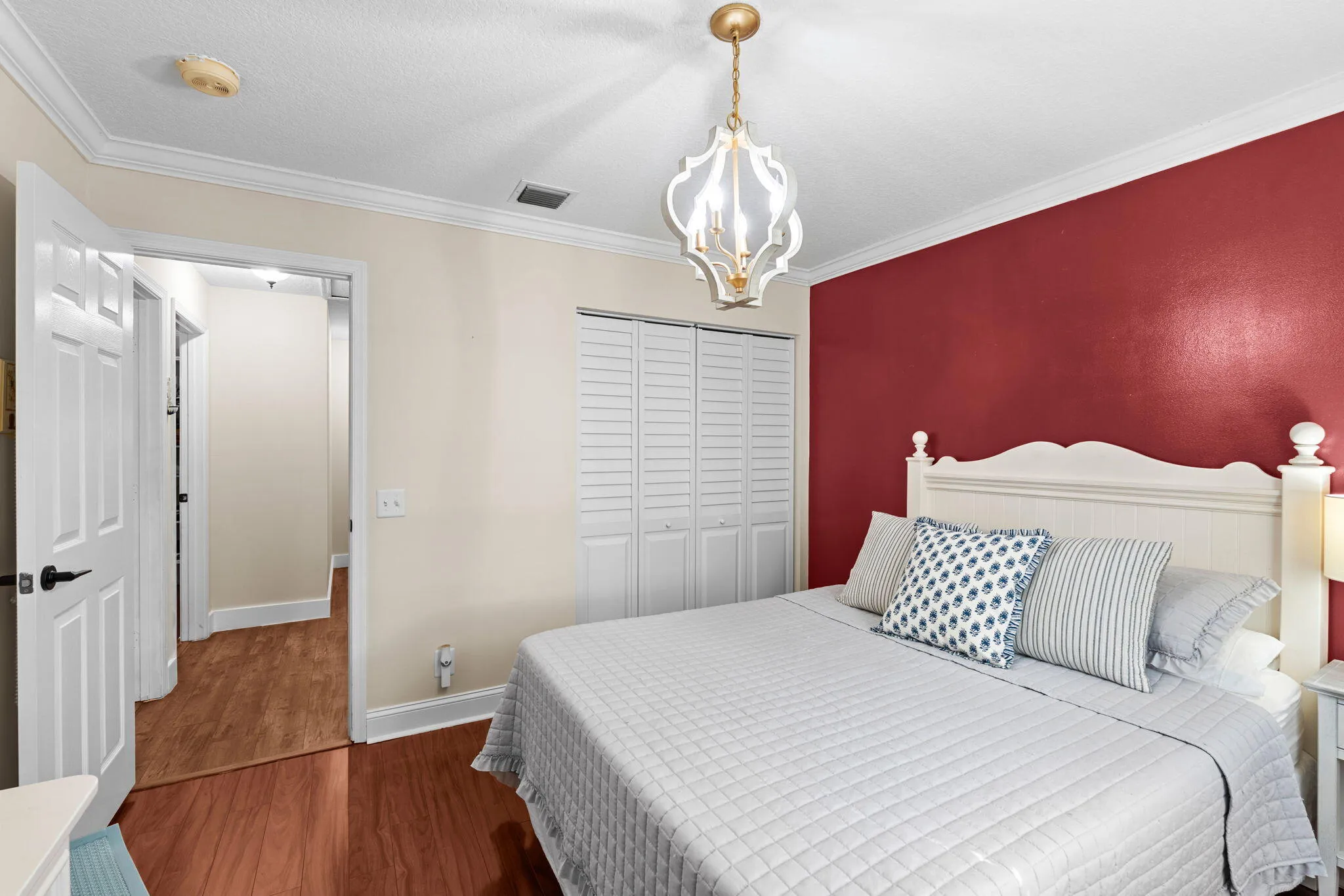 35-web-or-mls-A7402666