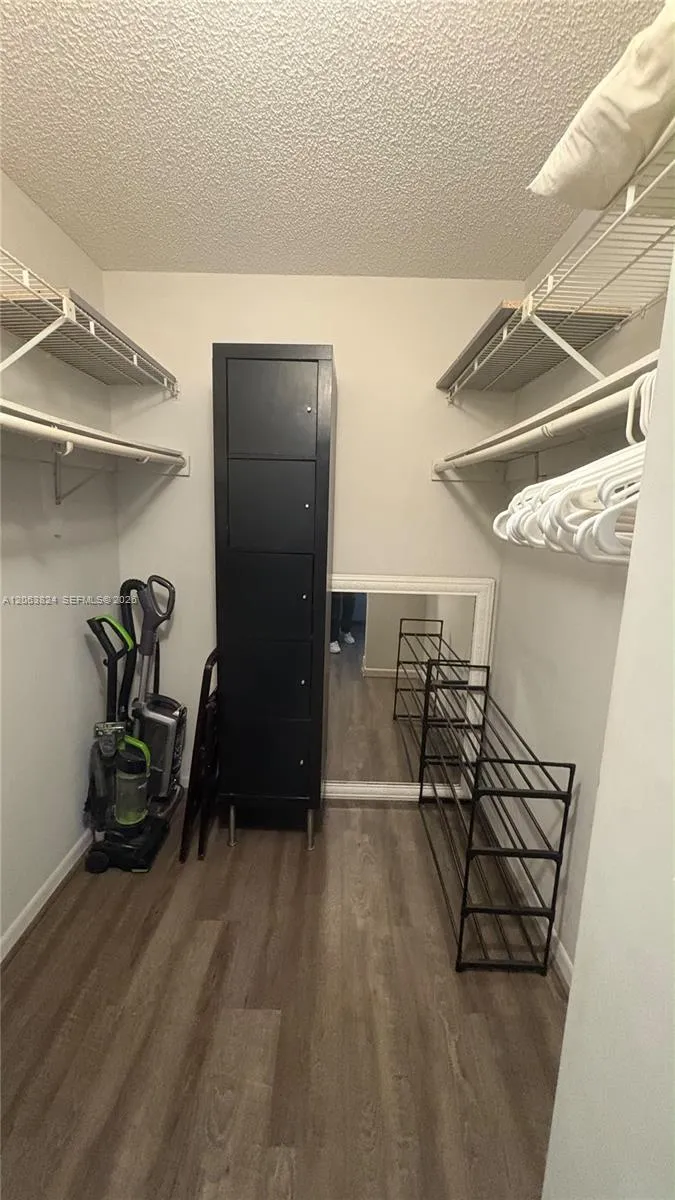 Property photo 105