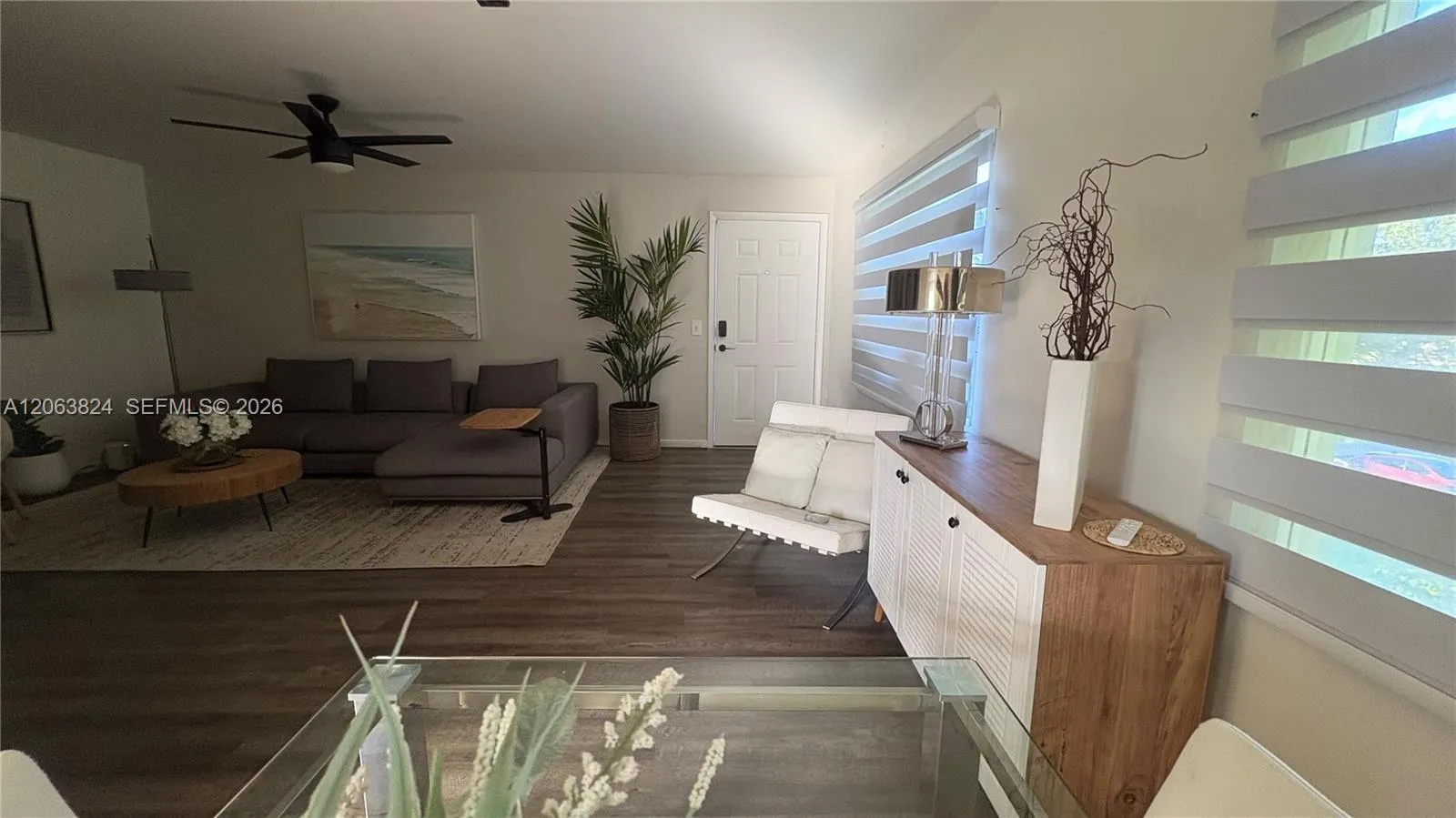 Property photo 123