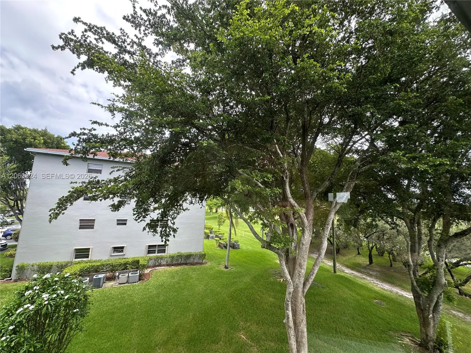 Property photo 92