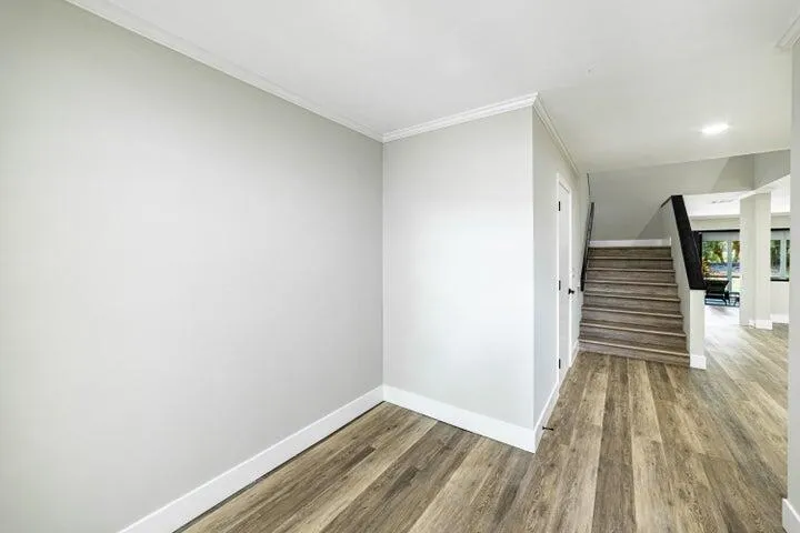 Vinyl Plank Floors