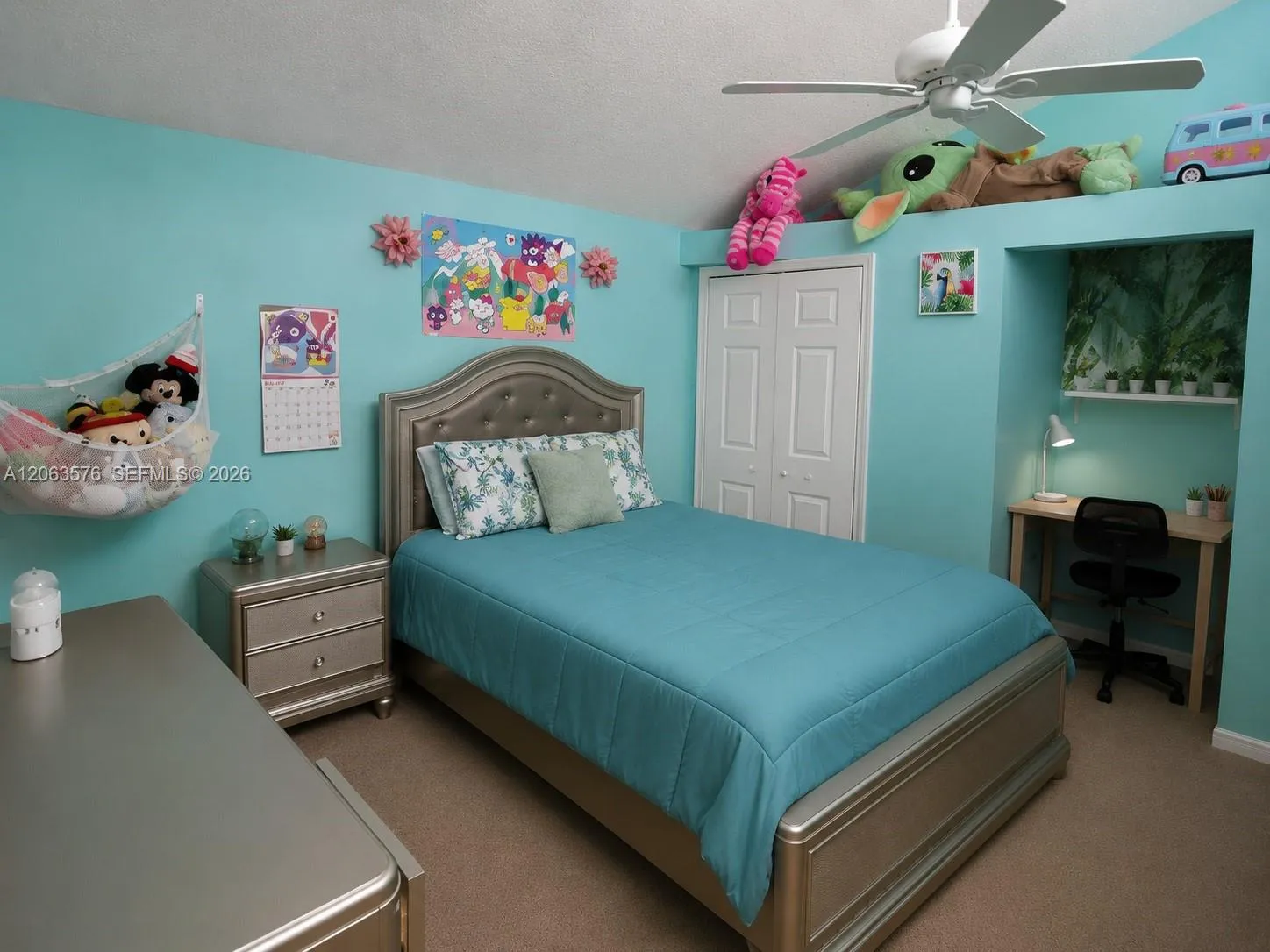 Photo 10