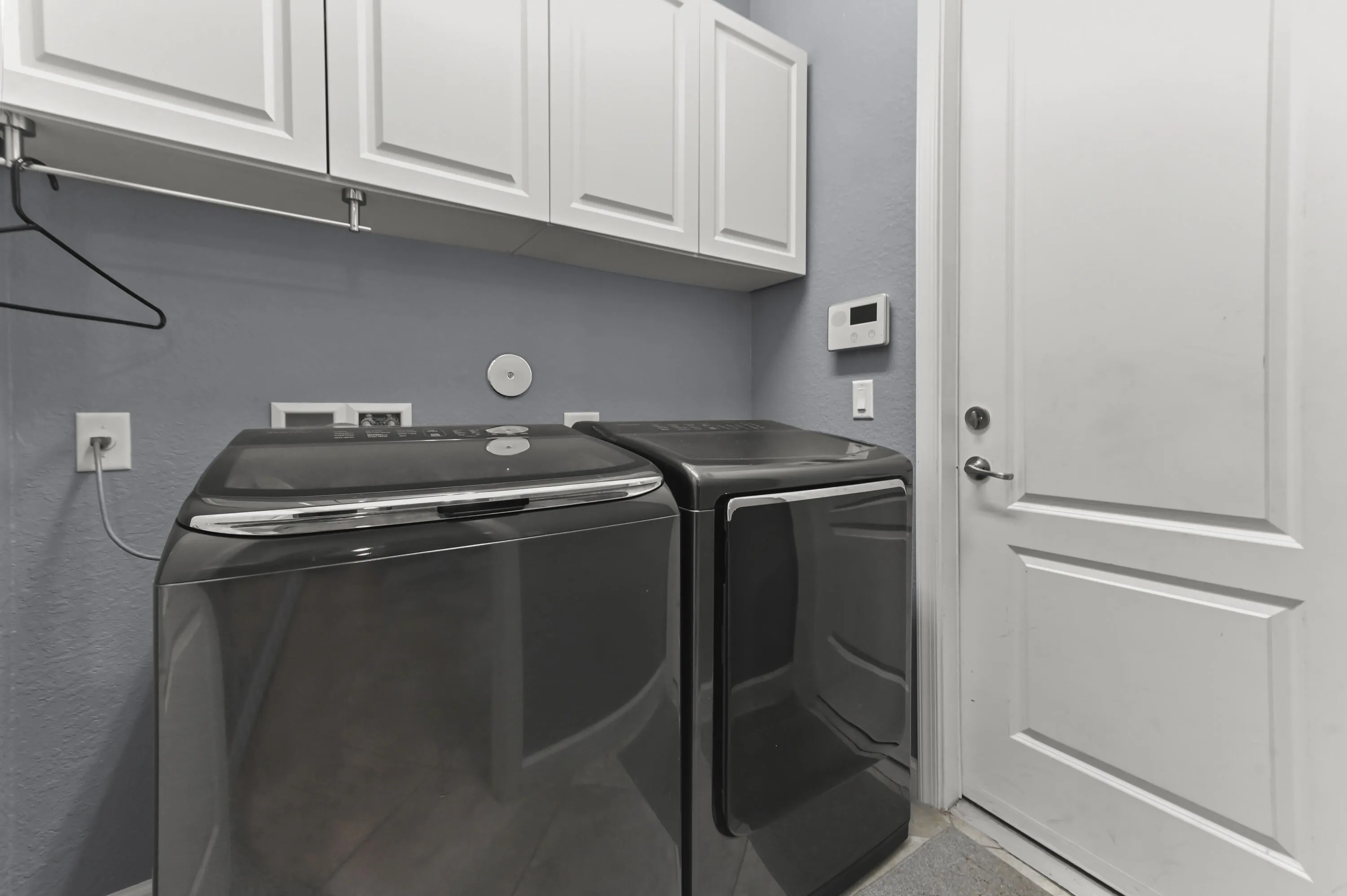 31 Laundry Room 01