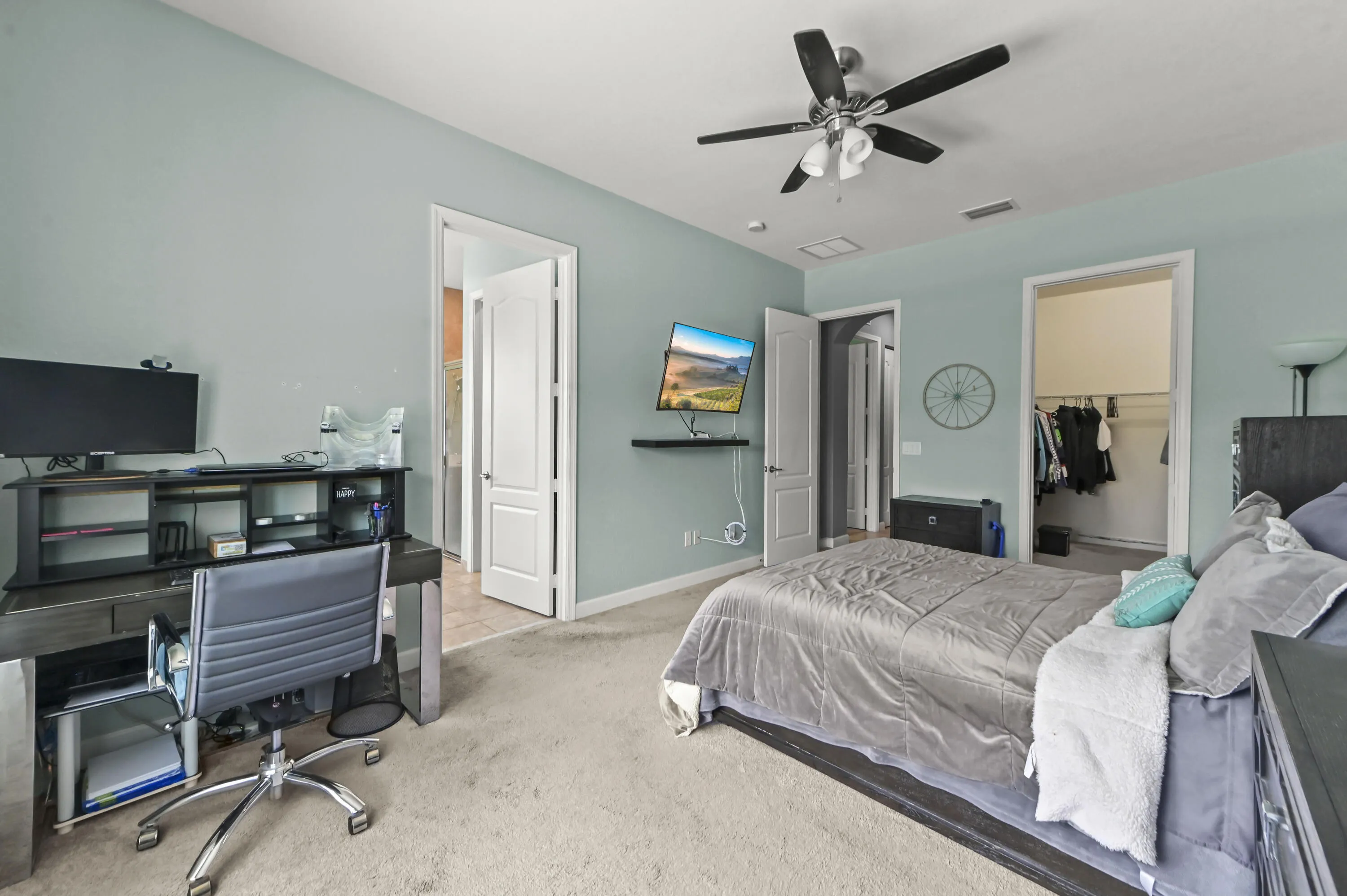 27 Bedroom 03