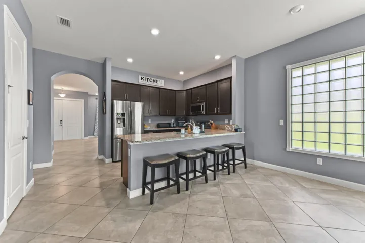 17 Kitchen 04