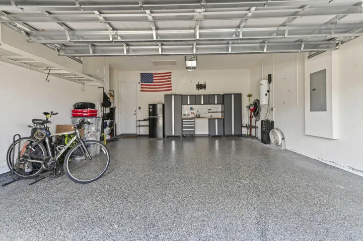 32 Garage 01