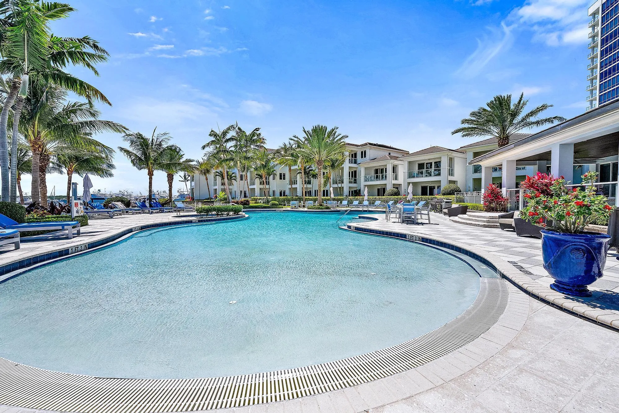Infinity-Edge Resort Pool