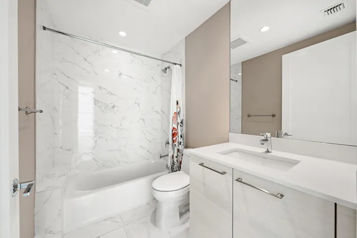 Bed 2 Bath