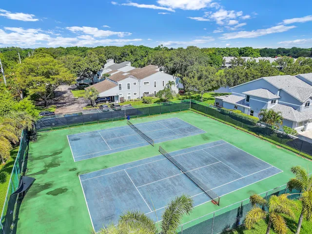 Tennis Courts