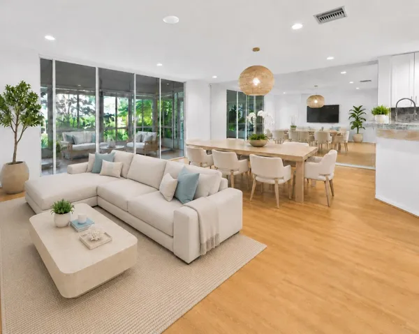 Virtually Staged Living/Dining