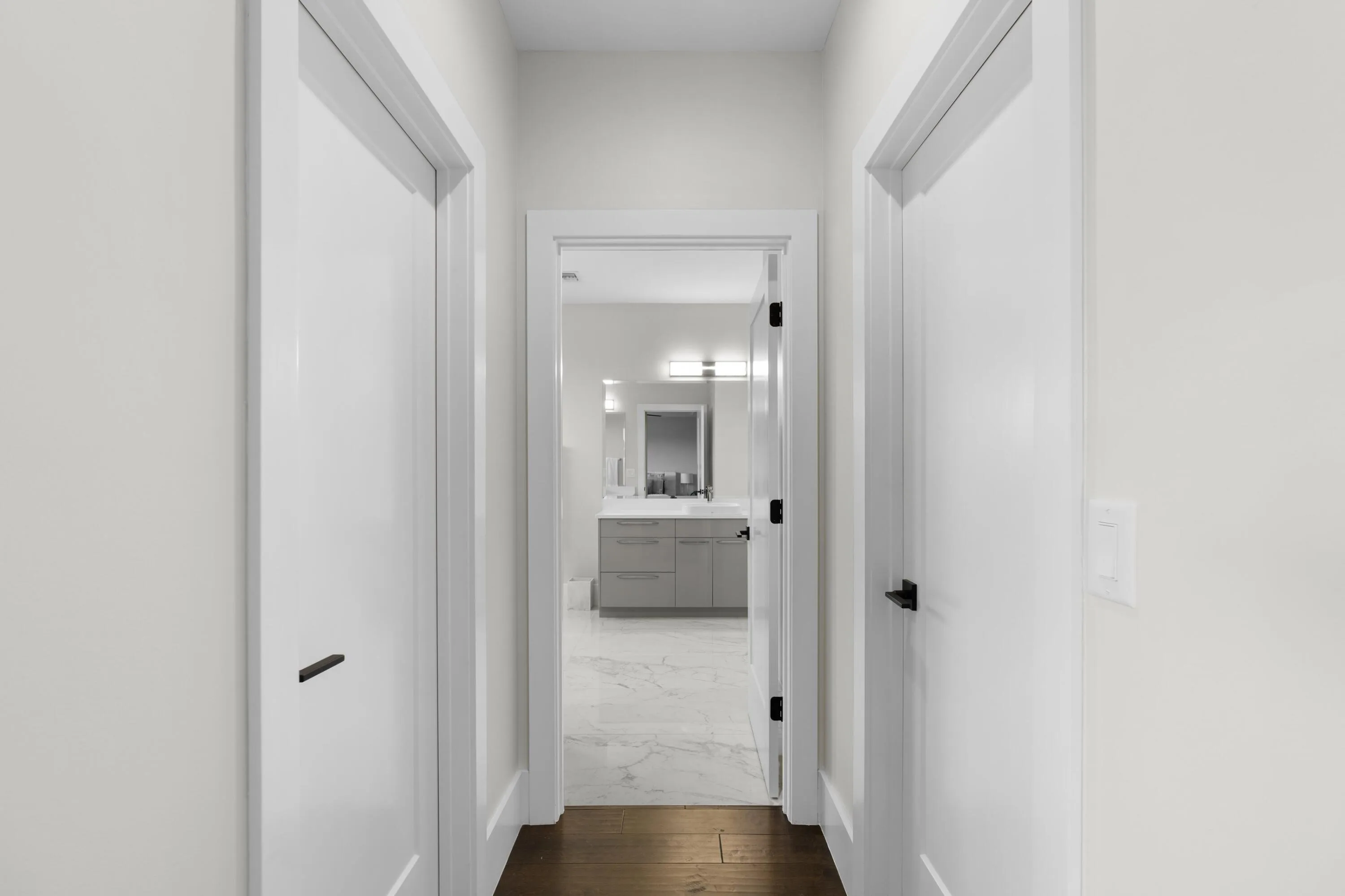 05961Small.jpg-SMALL