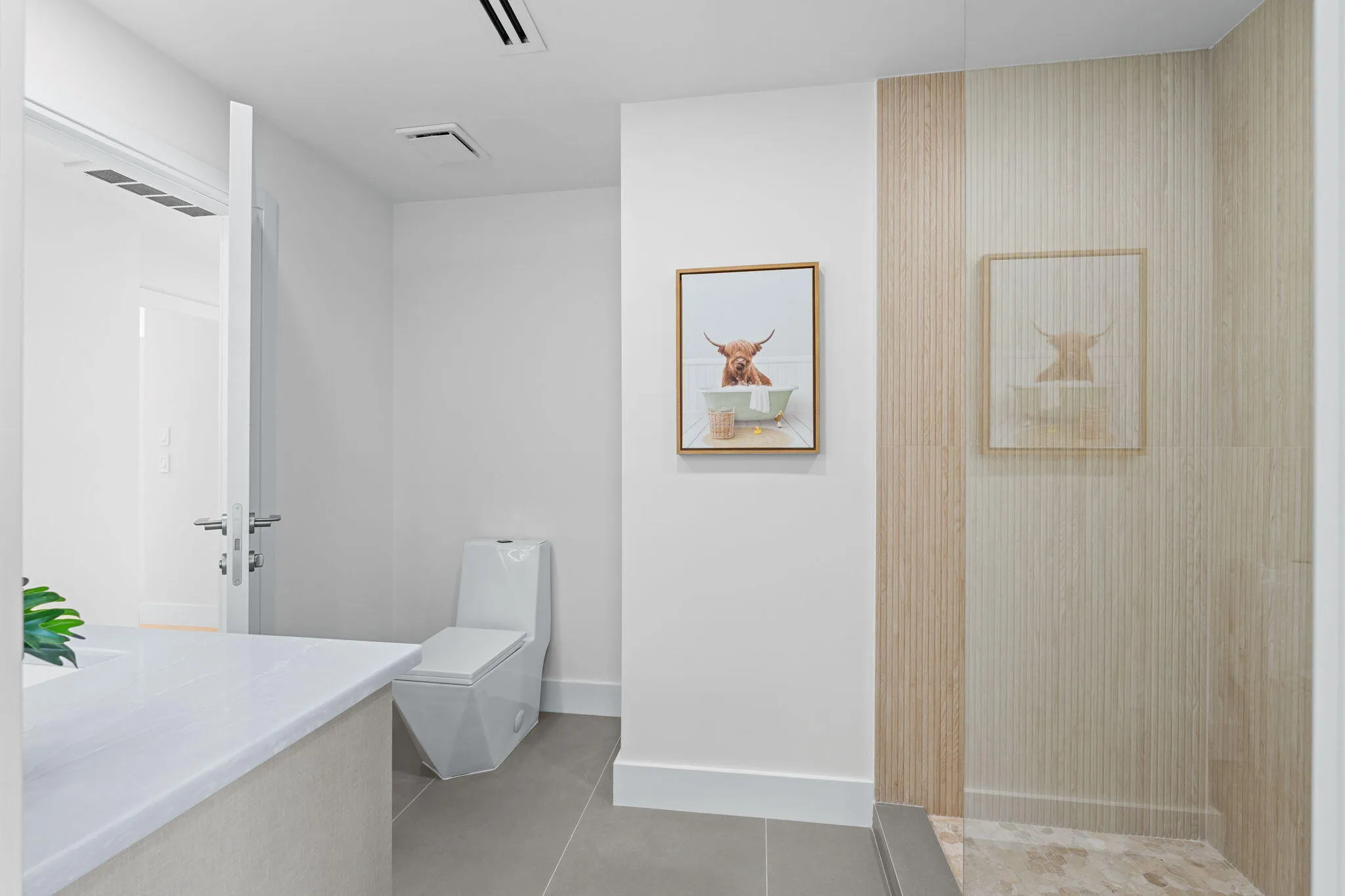 guest bathroom 1