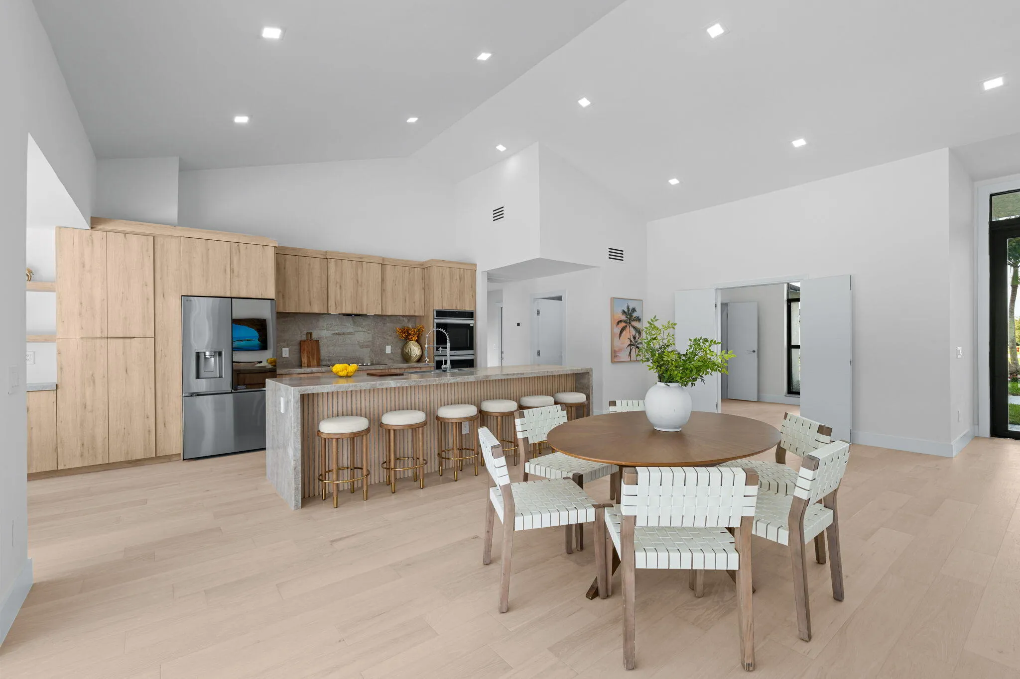 14-web-or-mls-A7403614