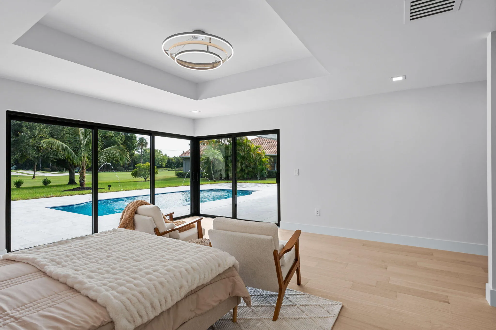 Primary suite