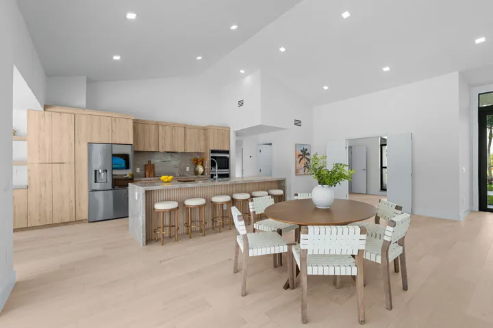 14-web-or-mls-A7403614