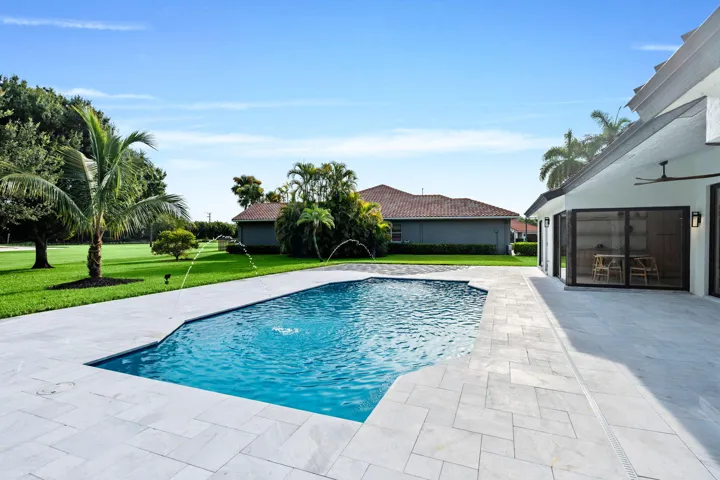 46-web-or-mls-A7403559